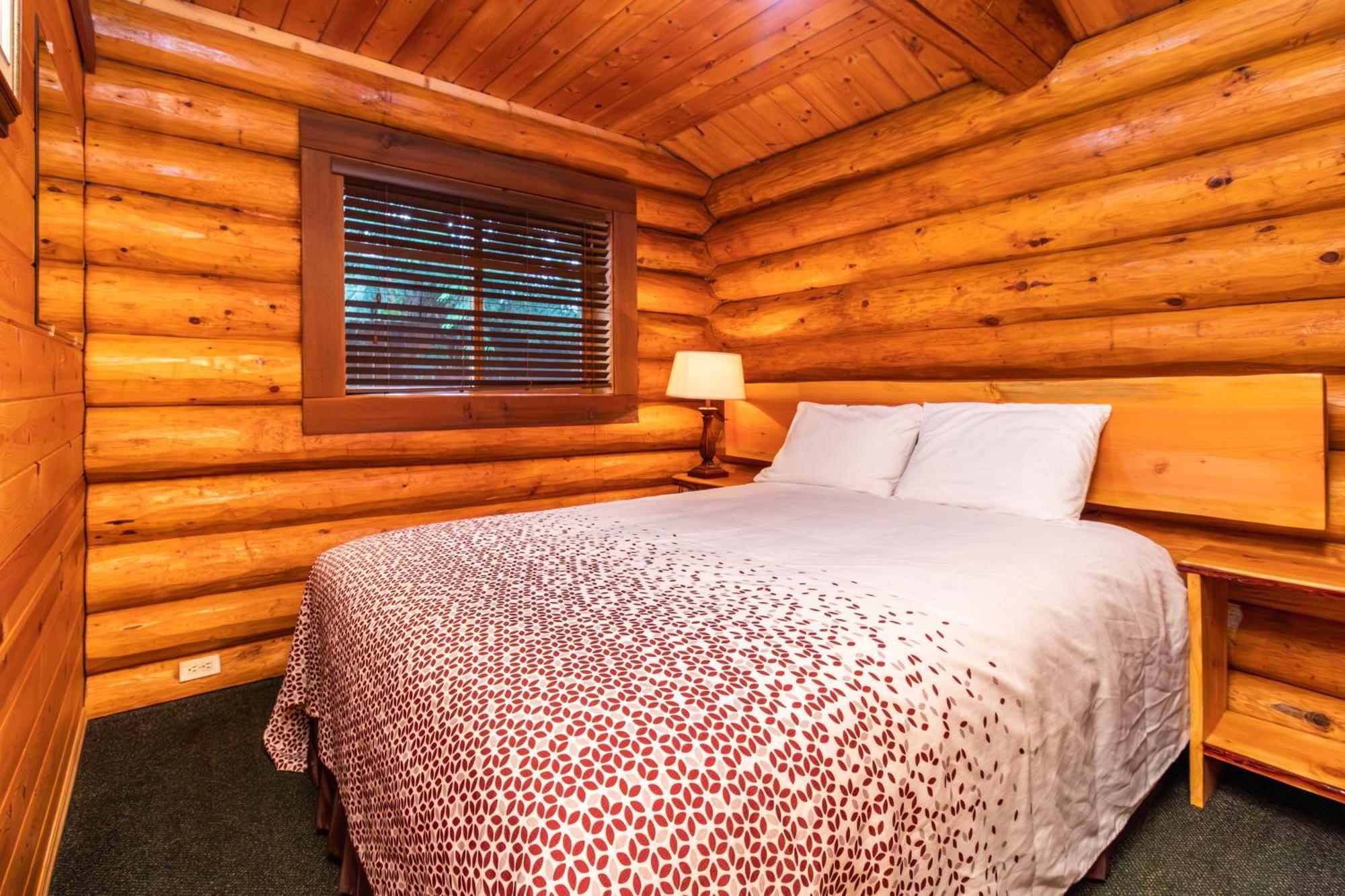 Riverbend Cottage & Rv Resort Parksville Exteriör bild